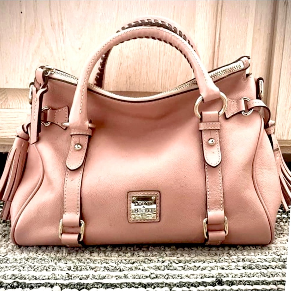 Rare large DB large Florentine. It’s a baby pink&bought for breast cancer month